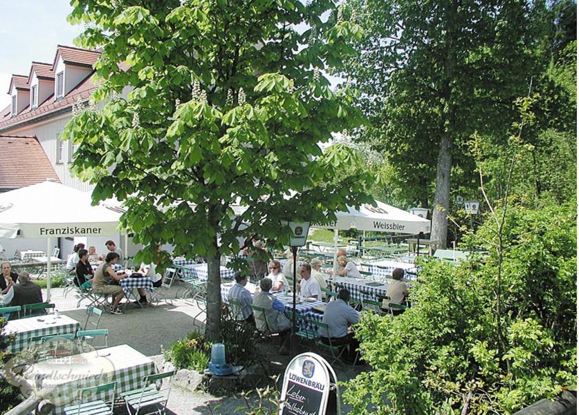 Landgasthof - Hotel Reindlschmiede バート・ハイルブロン エクステリア 写真
