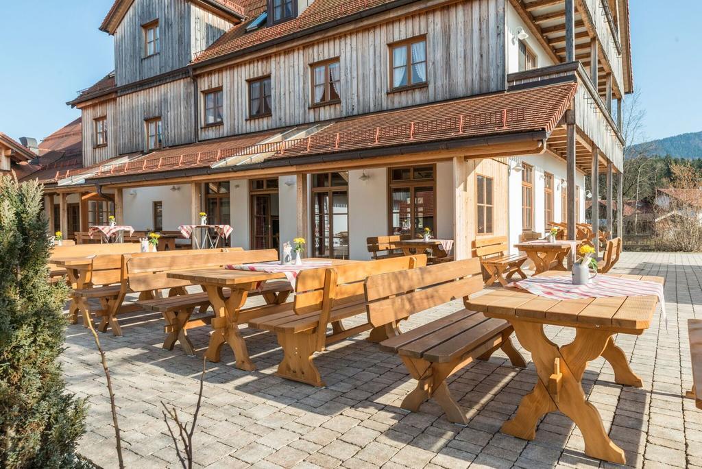 Landgasthof - Hotel Reindlschmiede バート・ハイルブロン エクステリア 写真